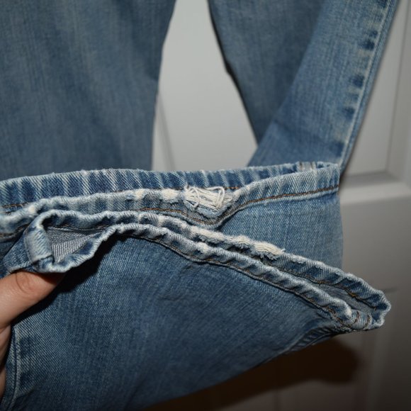 Vintage Distressed Levi’s 32x34 - Picture 8 of 8